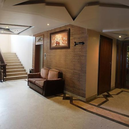 Hotel Grand International Rāipur Exteriör bild